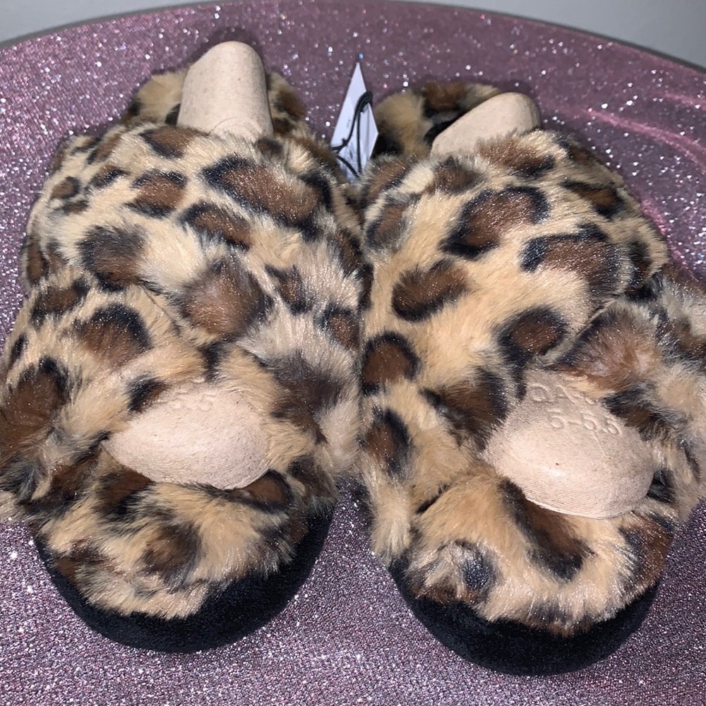 BP Leopard Print Faux‎ Fur Slippers